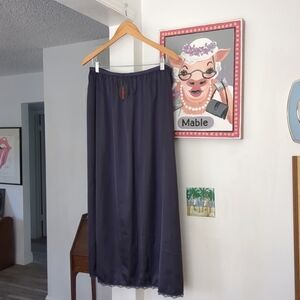 💕 NWT sexy XL sexy SLIPPERY SILKY SHINY SATIN Half Dress Slip Long Maxi